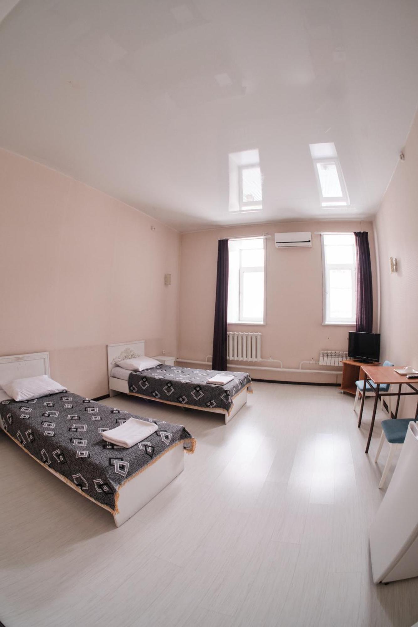 Hotel Europa Семей Екстер'єр фото