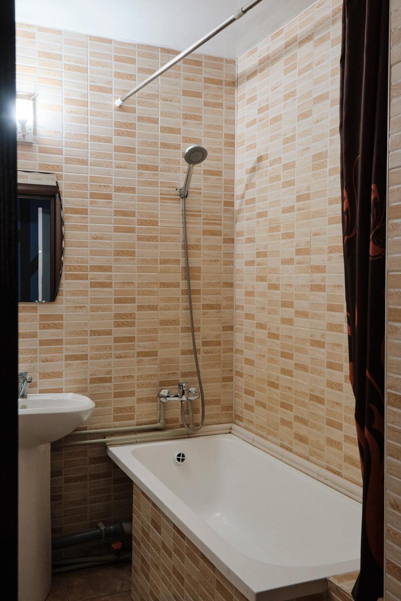 Hotel Europa Семей Екстер'єр фото